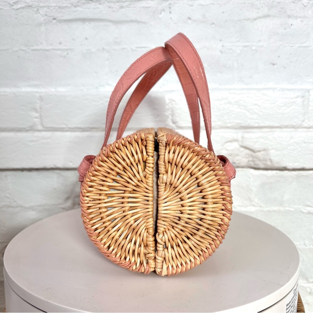 Pink Straw Shoulder Bag with Pink Chain Handles - Picture 6 of 14
